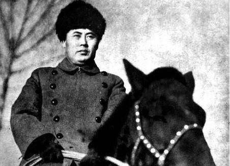 中国近代名人故事：傅作义和他的女儿